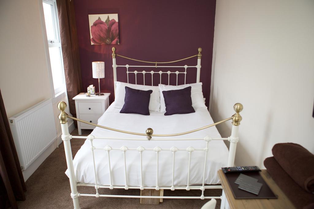 Bristol Serviced Lets - 152/154 Bath Road Luaran gambar