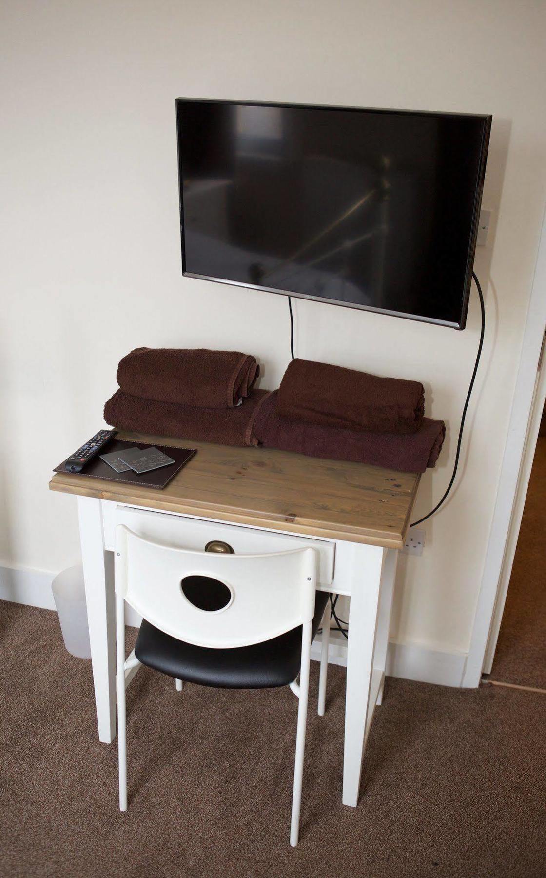 Bristol Serviced Lets - 152/154 Bath Road Luaran gambar