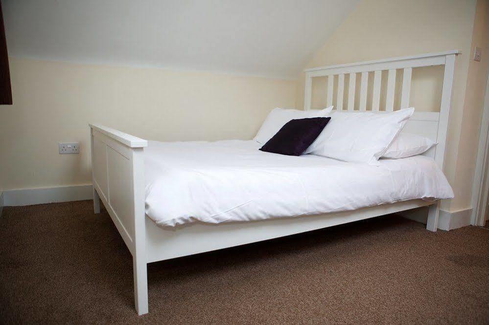 Bristol Serviced Lets - 152/154 Bath Road Luaran gambar